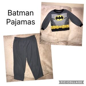 Batman Kids Pajamas - Gray black and yellow size 4T